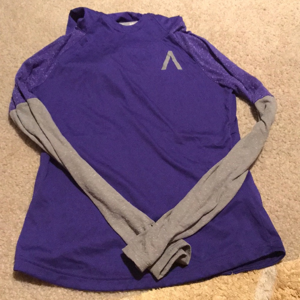 Adidas light pullover